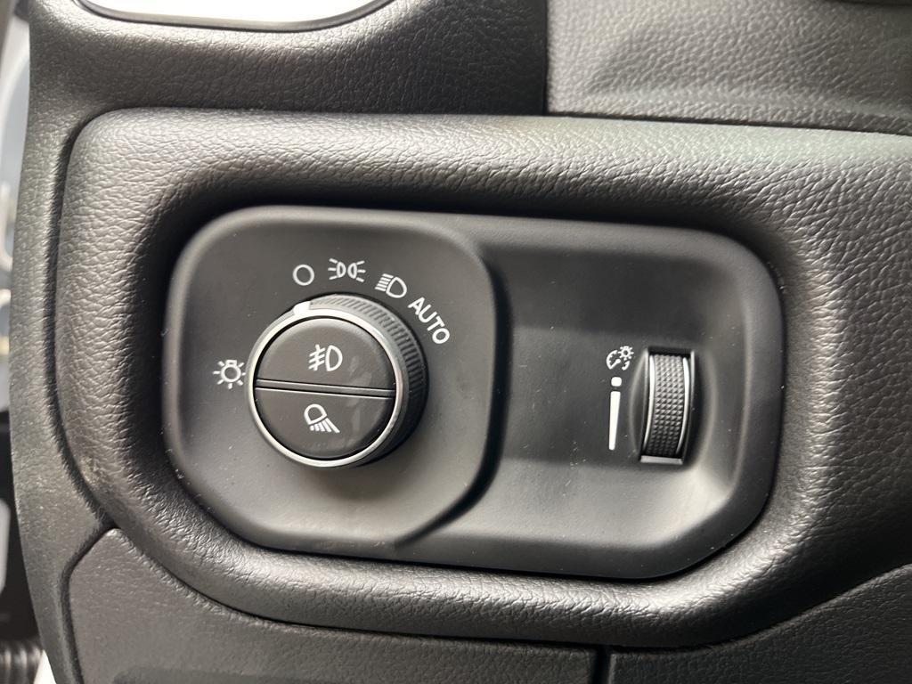 new 2025 Ram 1500 car, priced at $49,000