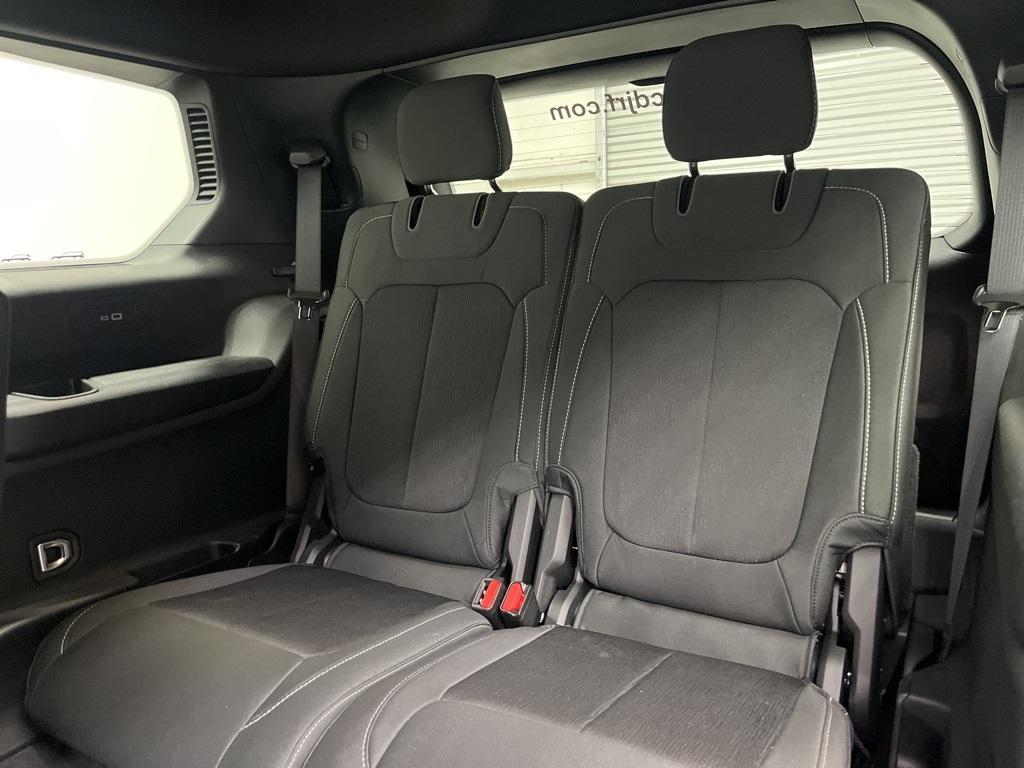 new 2025 Jeep Grand Cherokee L car, priced at $42,220