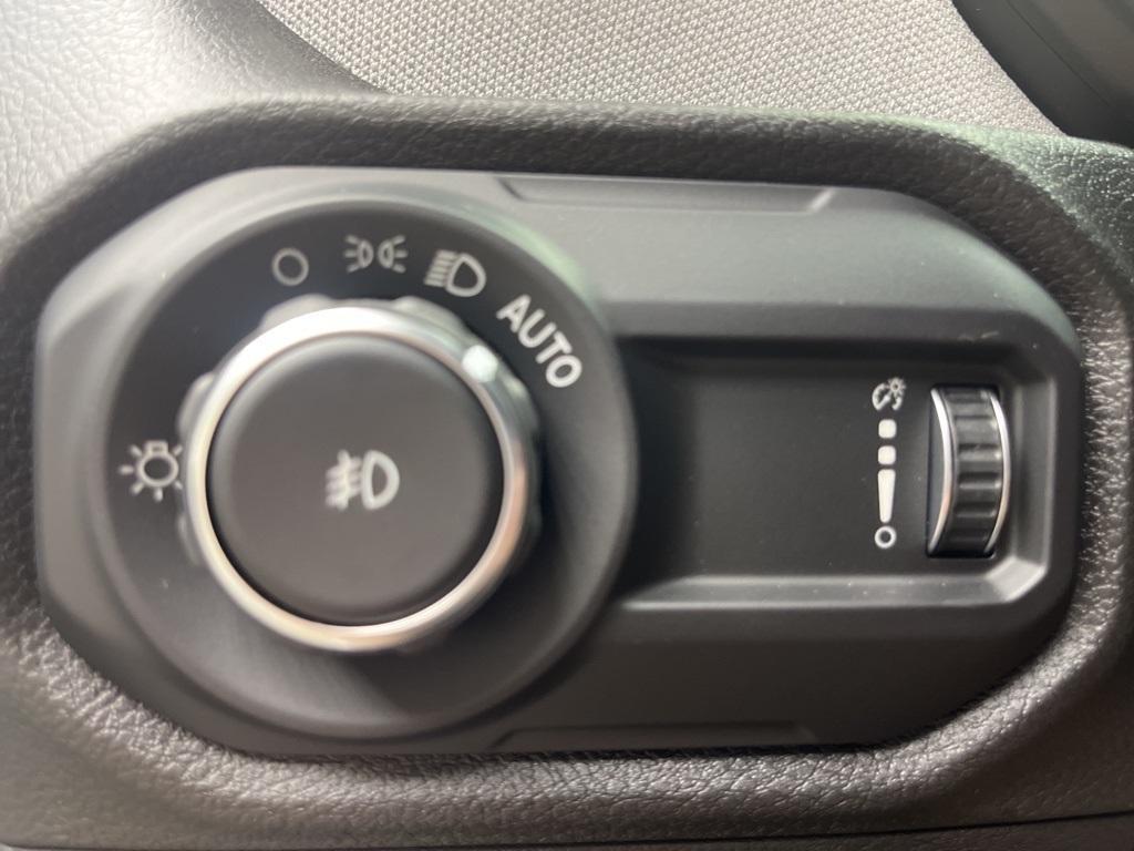 new 2025 Jeep Wrangler car, priced at $44,201