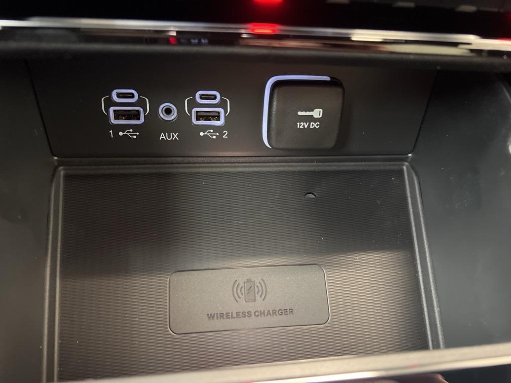 new 2025 Jeep Grand Cherokee car, priced at $37,882