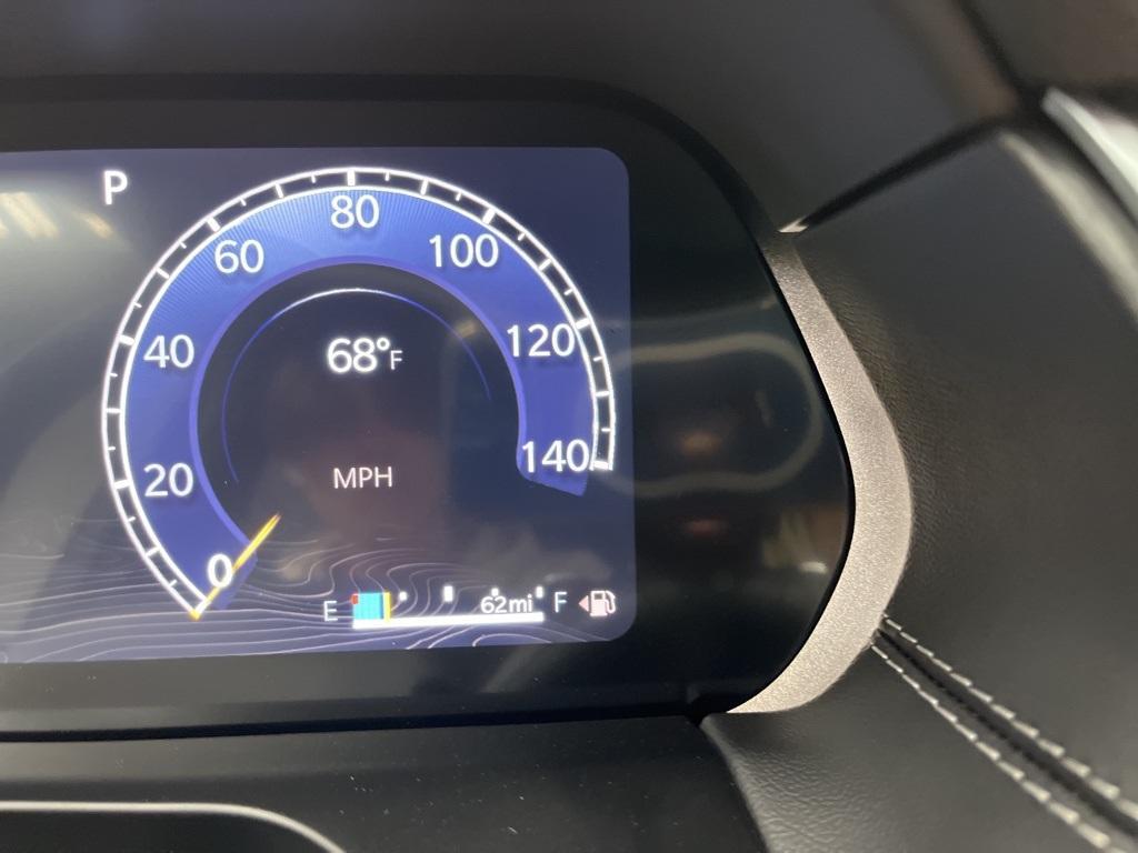 new 2025 Jeep Grand Cherokee car, priced at $39,000