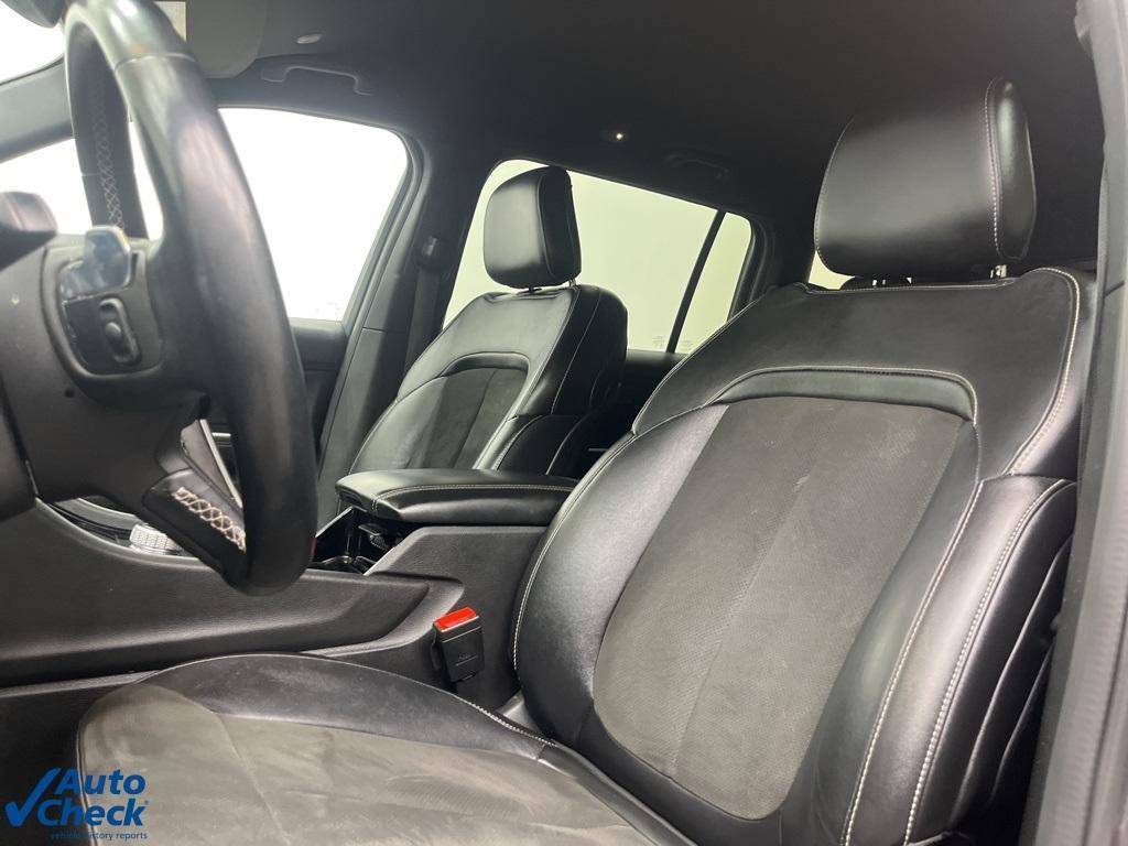 used 2022 Jeep Grand Cherokee L car, priced at $25,000