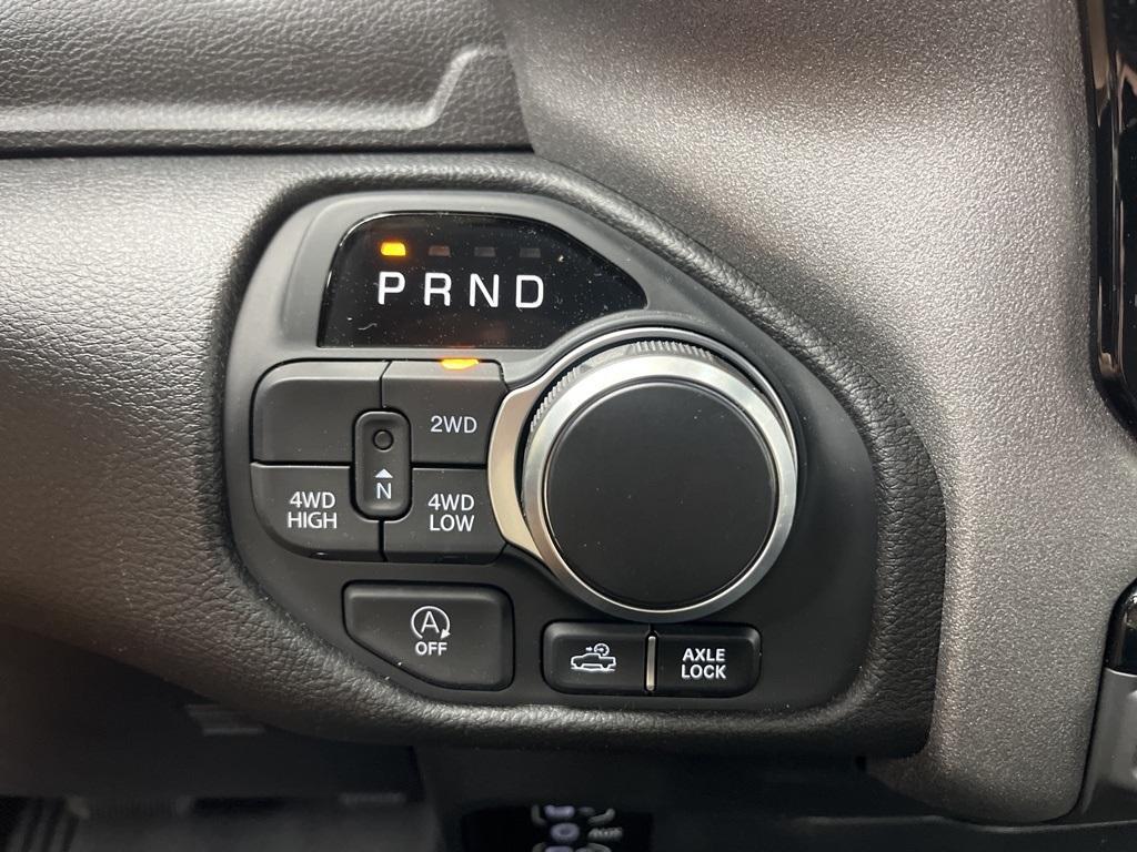 new 2025 Ram 1500 car, priced at $52,424