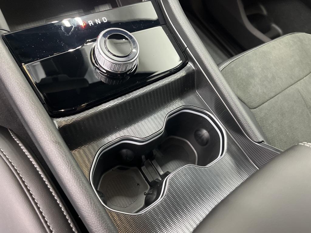 new 2025 Jeep Grand Cherokee car, priced at $42,643