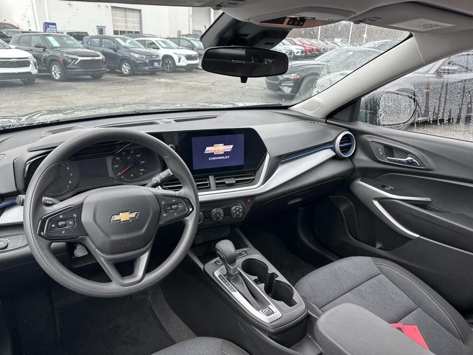 used 2024 Chevrolet Trax car, priced at $21,828