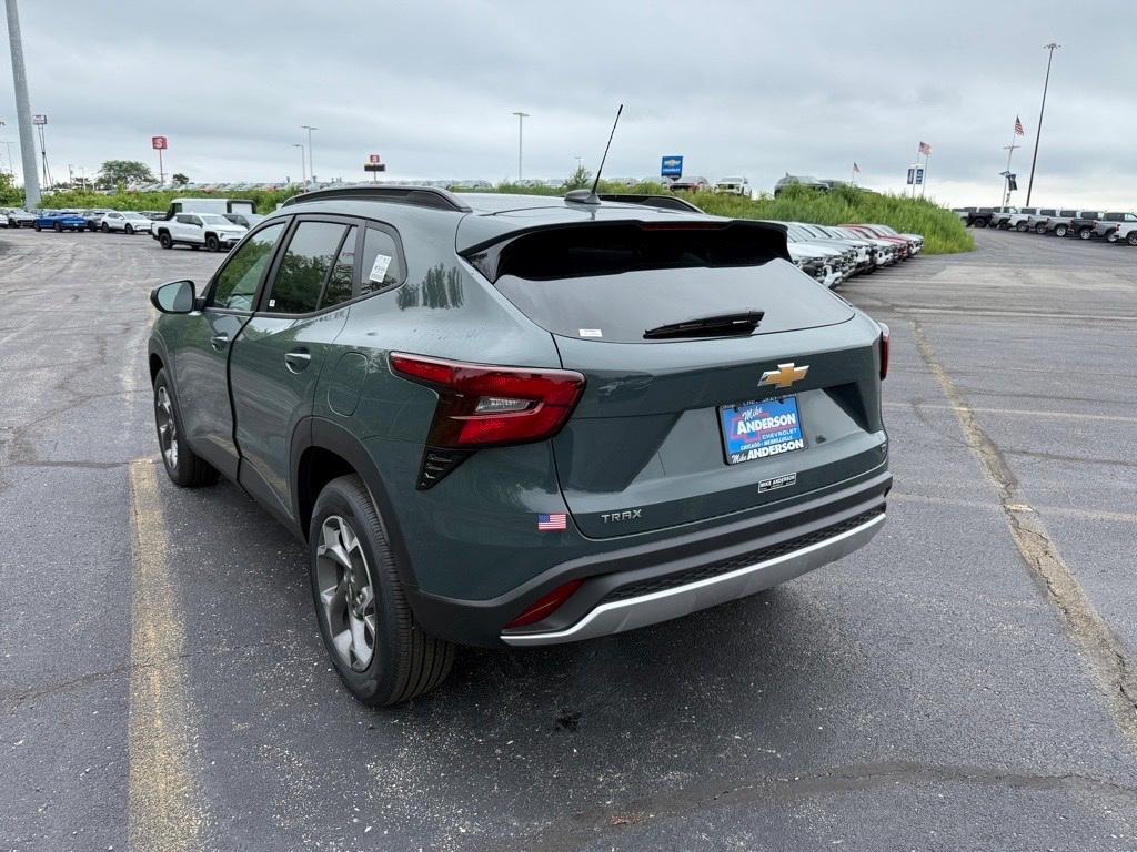 new 2025 Chevrolet Trax car, priced at $24,335