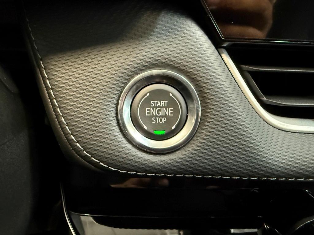 new 2026 Chevrolet Equinox car, priced at $32,415