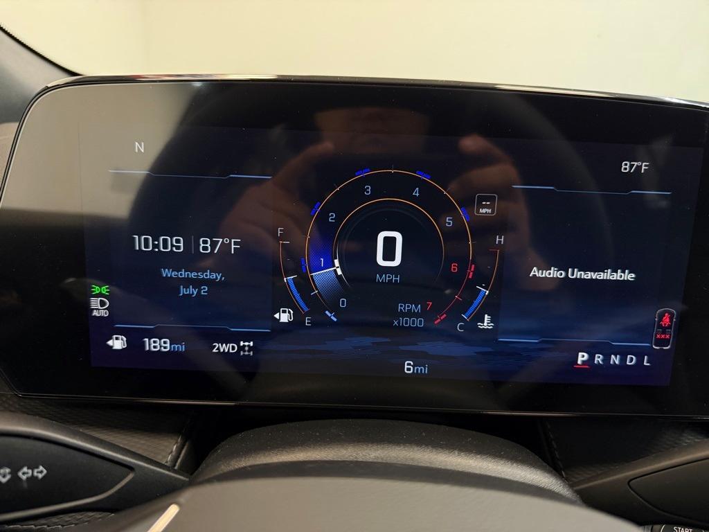 new 2026 Chevrolet Equinox car, priced at $32,415