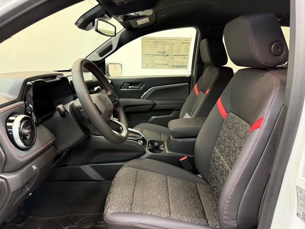 new 2025 Chevrolet Colorado car, priced at $42,995