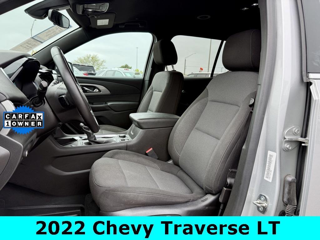 used 2022 Chevrolet Traverse car, priced at $29,500