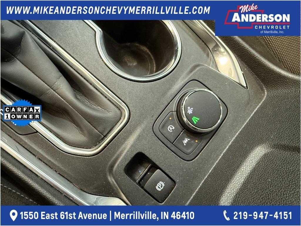 used 2022 Chevrolet Traverse car, priced at $28,793