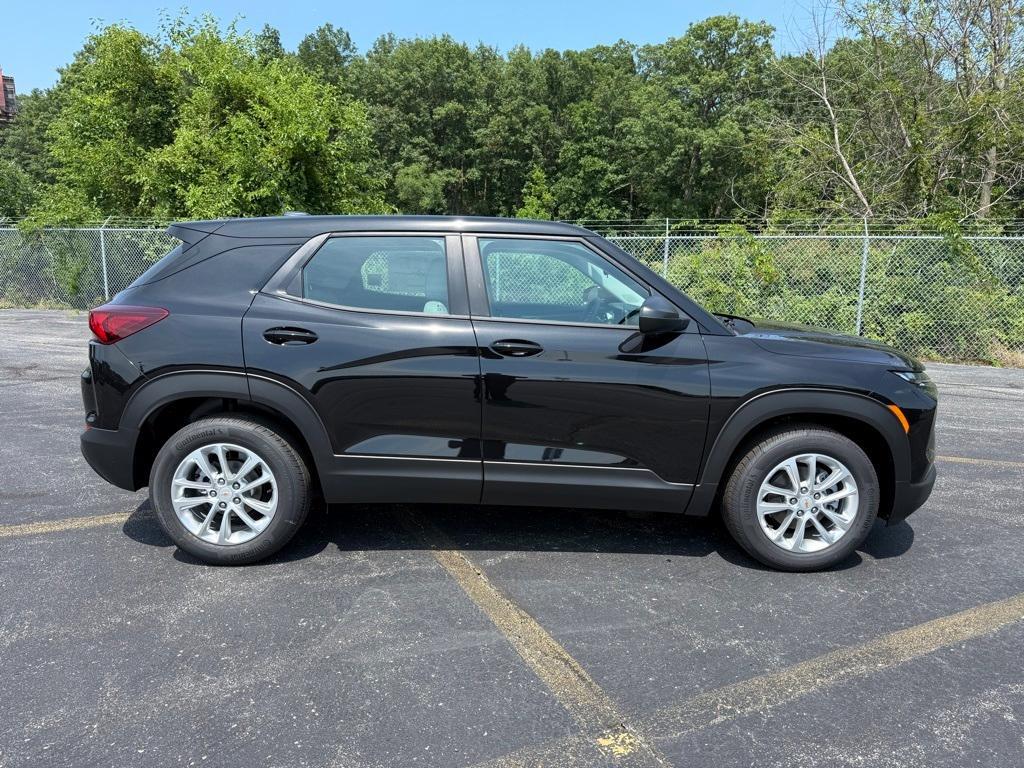 new 2026 Chevrolet TrailBlazer car, priced at $25,380
