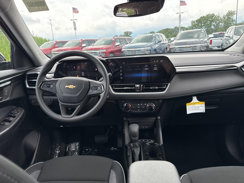 new 2026 Chevrolet TrailBlazer car, priced at $26,425