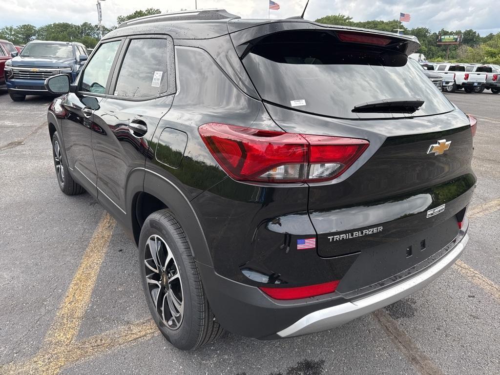 new 2026 Chevrolet TrailBlazer car, priced at $26,425