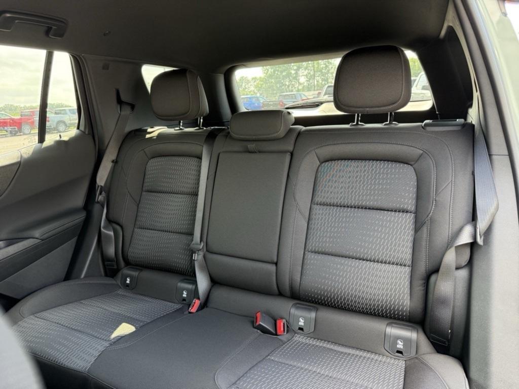 new 2026 Chevrolet Equinox car, priced at $31,656