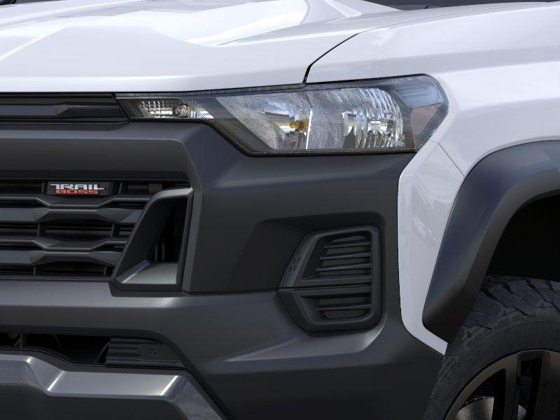 new 2025 Chevrolet Colorado car, priced at $40,995