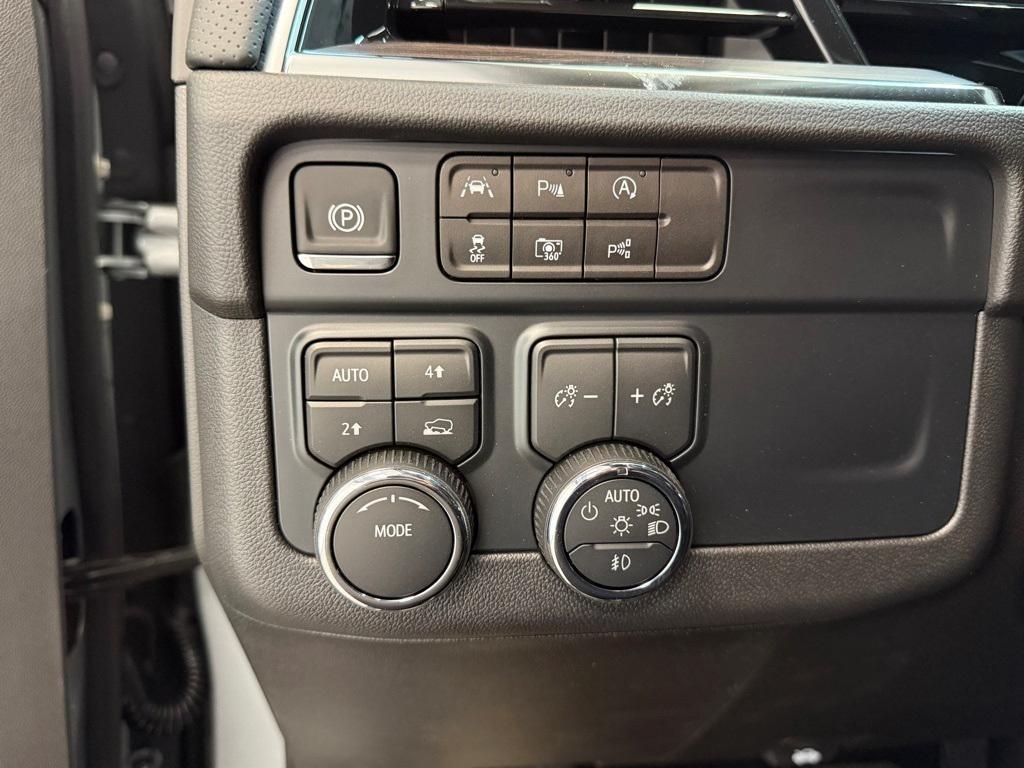 new 2025 Chevrolet Tahoe car, priced at $75,795