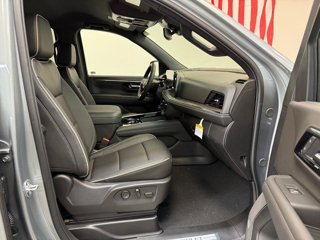 new 2025 Chevrolet Tahoe car, priced at $75,795