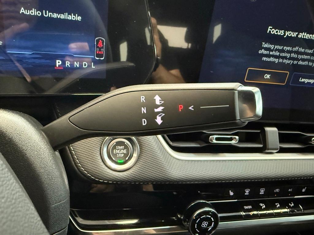 new 2026 Chevrolet Equinox car, priced at $30,415
