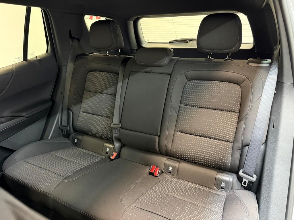 new 2026 Chevrolet Equinox car, priced at $30,415