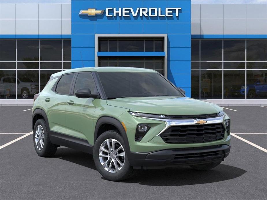 new 2025 Chevrolet TrailBlazer car, priced at $24,380