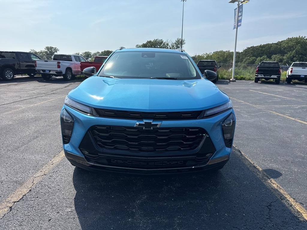 new 2025 Chevrolet Trax car, priced at $28,220