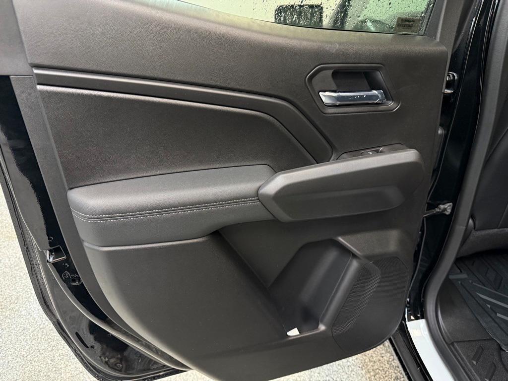 new 2025 Chevrolet Colorado car, priced at $41,495