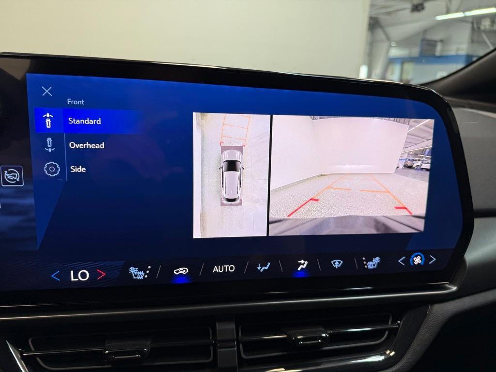 new 2025 Chevrolet Equinox EV car, priced at $35,455