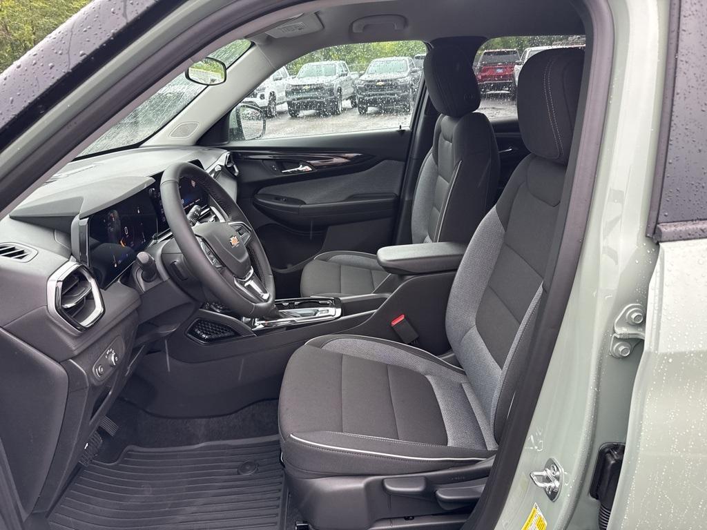 new 2026 Chevrolet TrailBlazer car, priced at $26,695