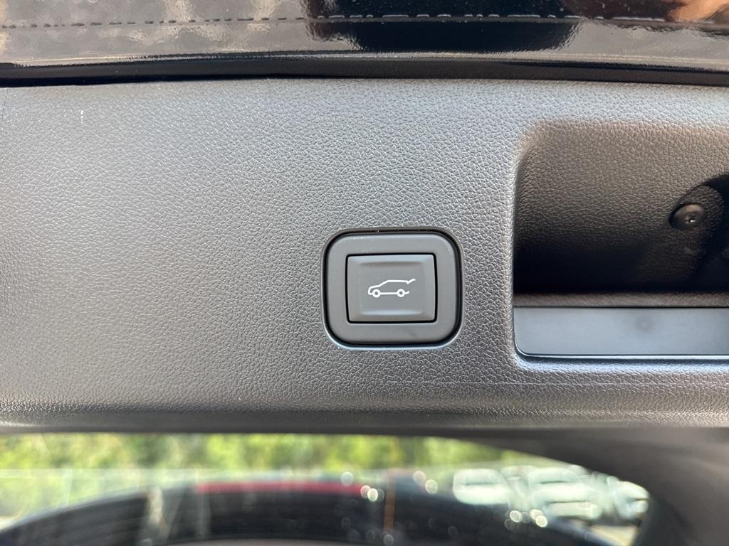 new 2025 Chevrolet Equinox EV car, priced at $42,485