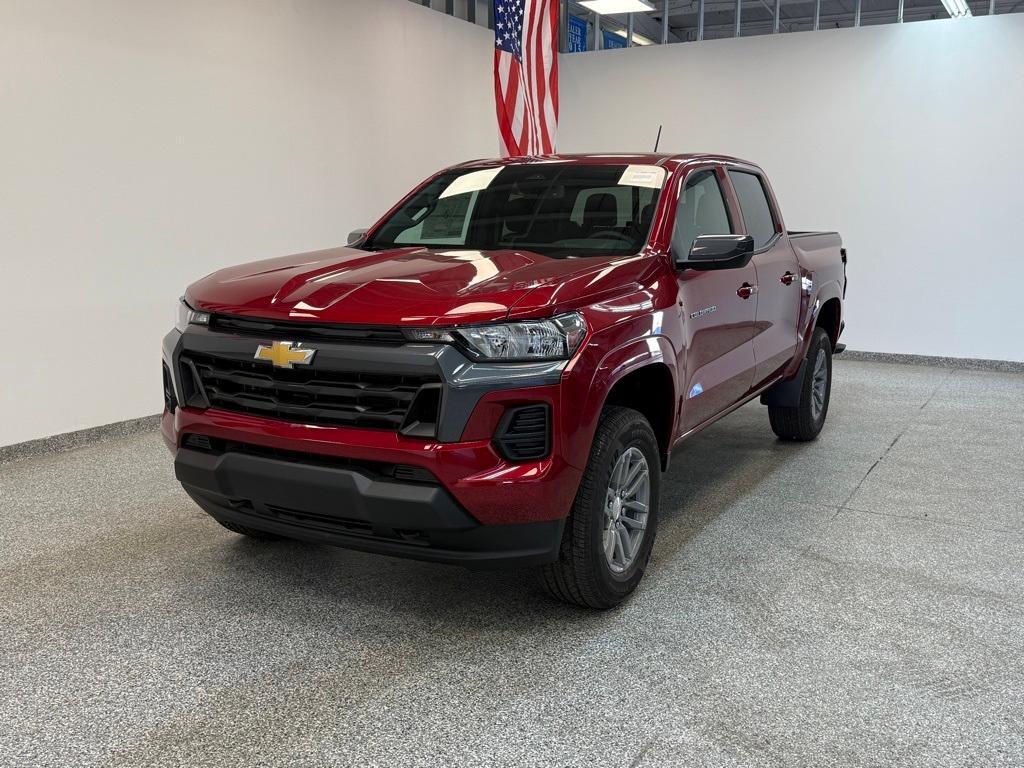 new 2025 Chevrolet Colorado car, priced at $38,995