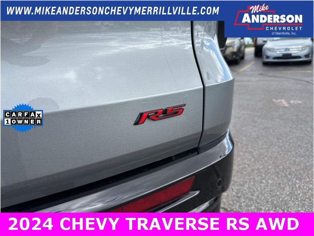 used 2024 Chevrolet Traverse car, priced at $49,998
