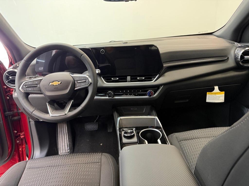 new 2026 Chevrolet Equinox car, priced at $33,995