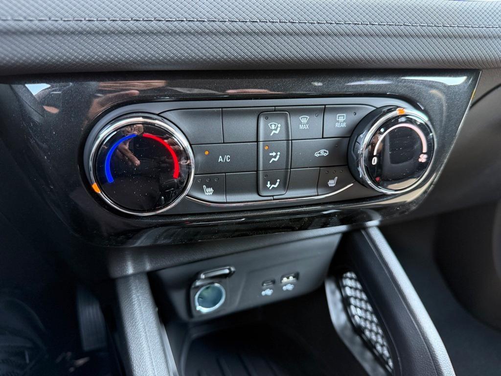new 2026 Chevrolet TrailBlazer car, priced at $27,910