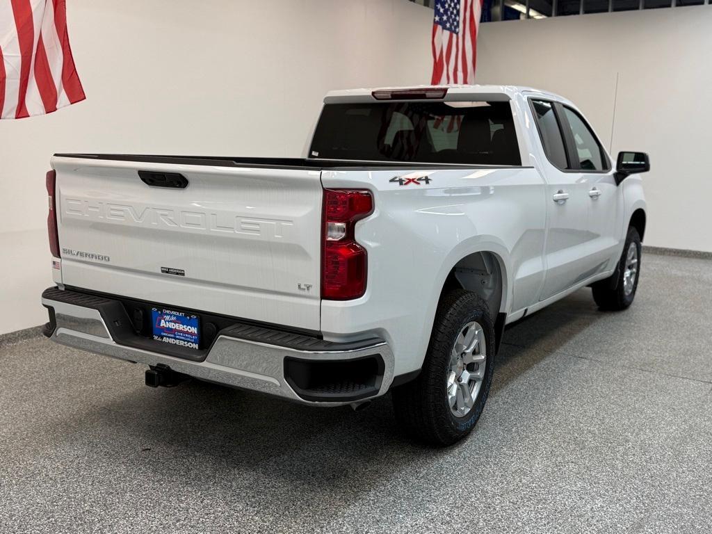 new 2025 Chevrolet Silverado 1500 car, priced at $40,295