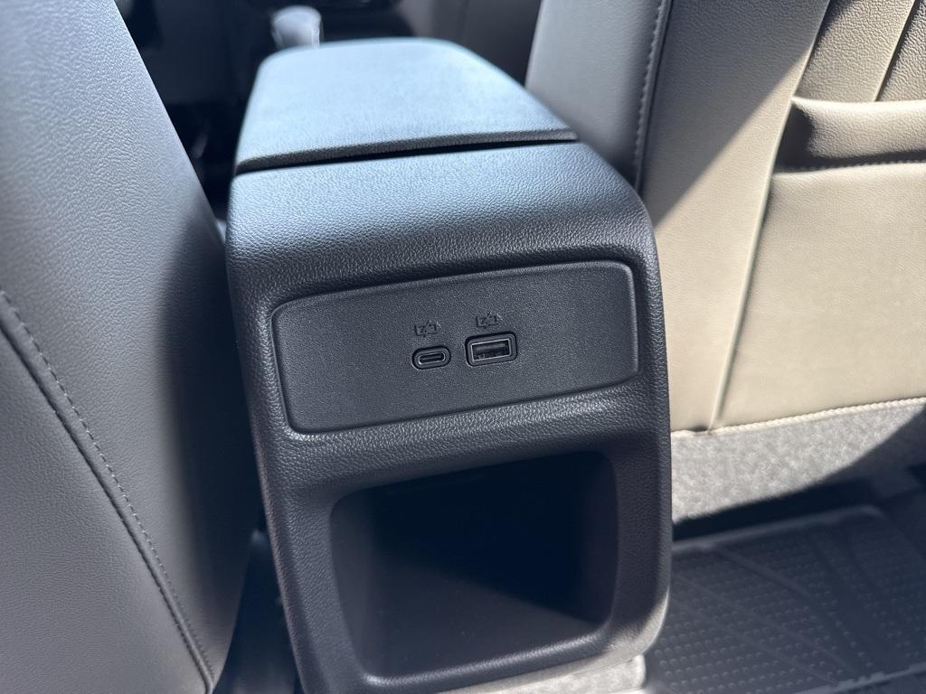new 2025 Chevrolet Trax car, priced at $26,495