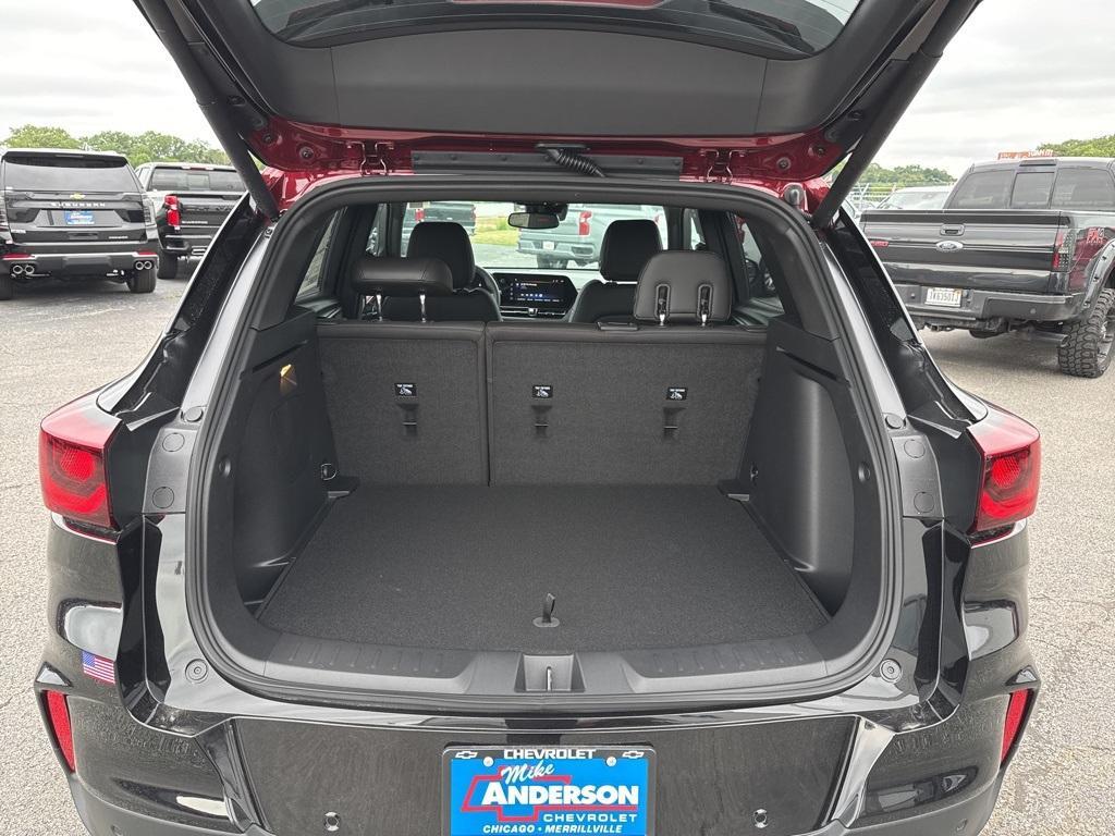 new 2025 Chevrolet TrailBlazer car, priced at $28,995