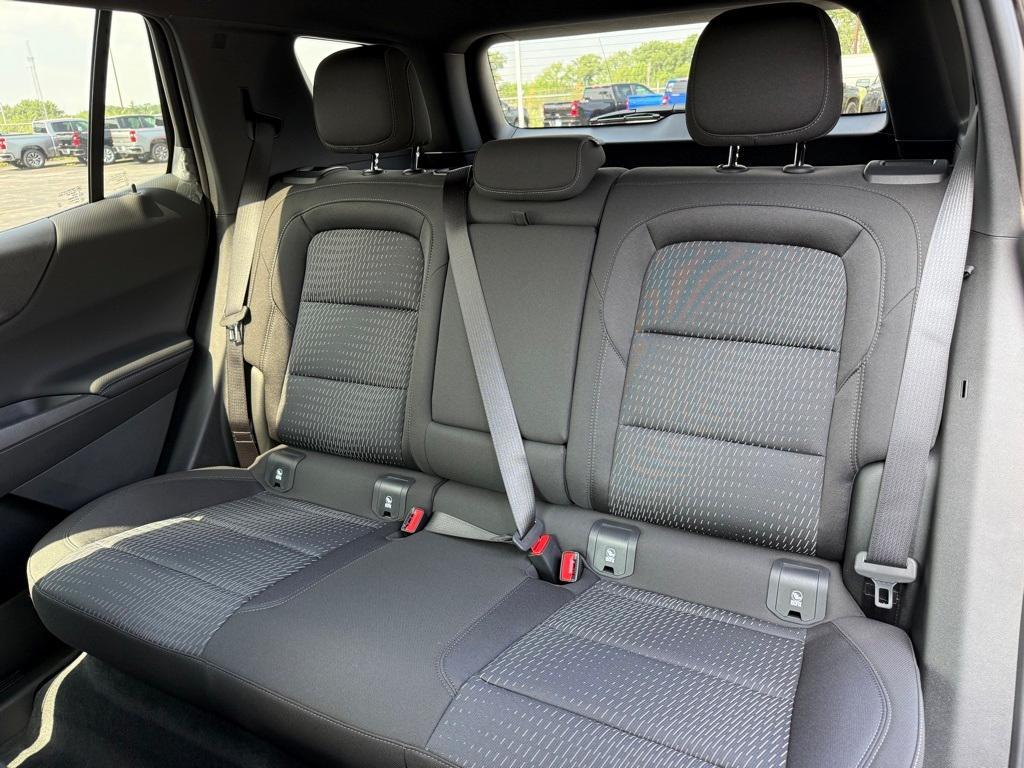 new 2026 Chevrolet Equinox car, priced at $31,035