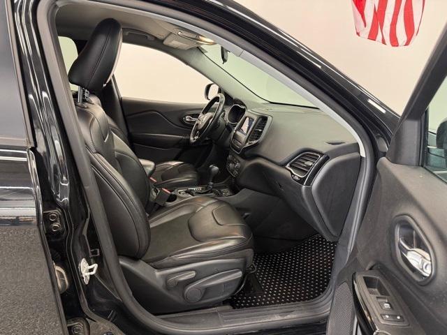 used 2019 Jeep Cherokee car, priced at $15,856