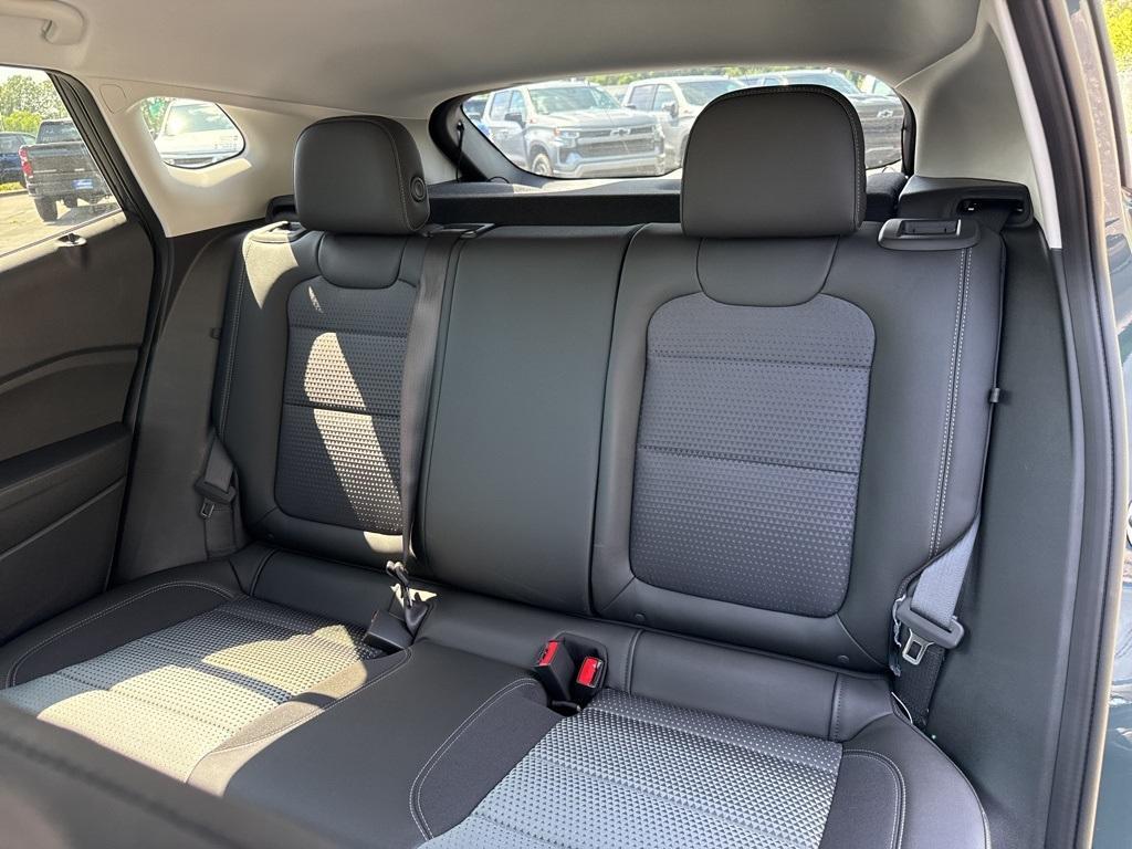new 2025 Chevrolet Trax car, priced at $24,335