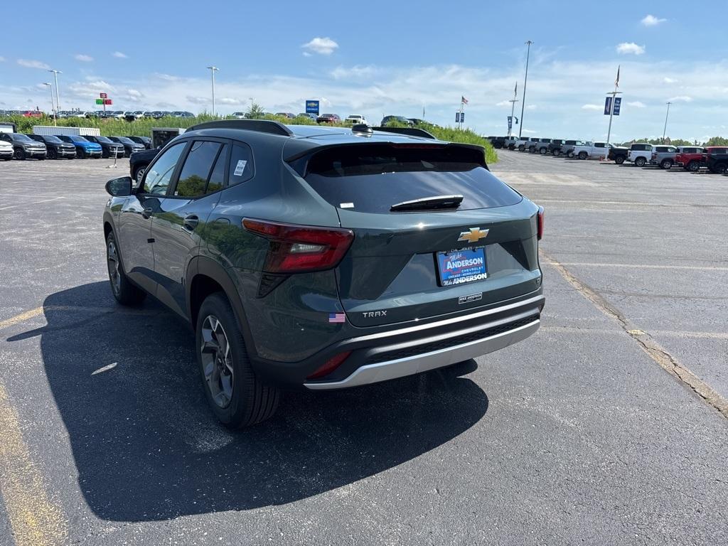 new 2025 Chevrolet Trax car, priced at $24,335
