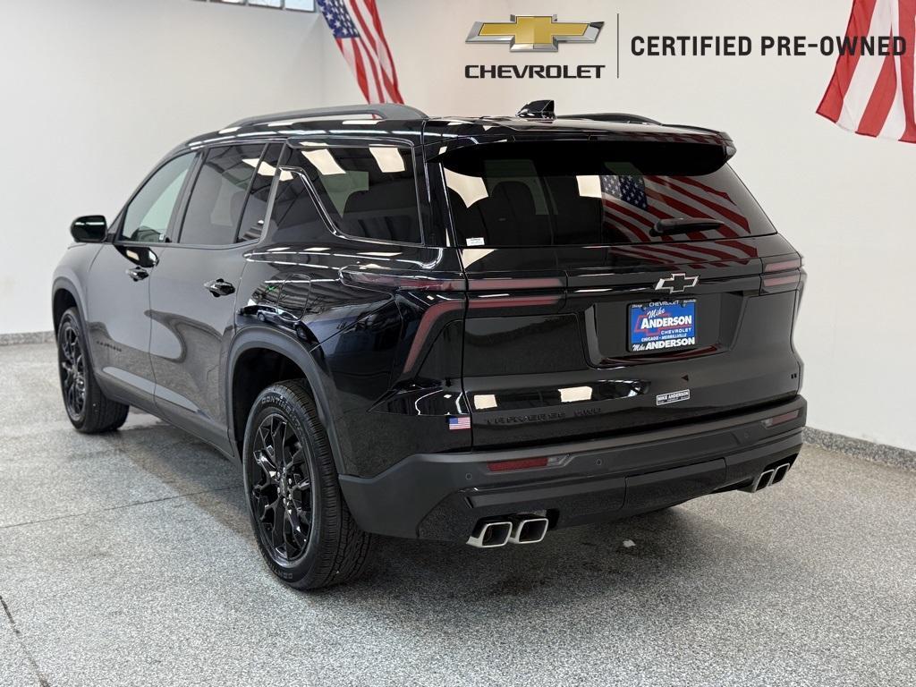 used 2024 Chevrolet Traverse car, priced at $44,989