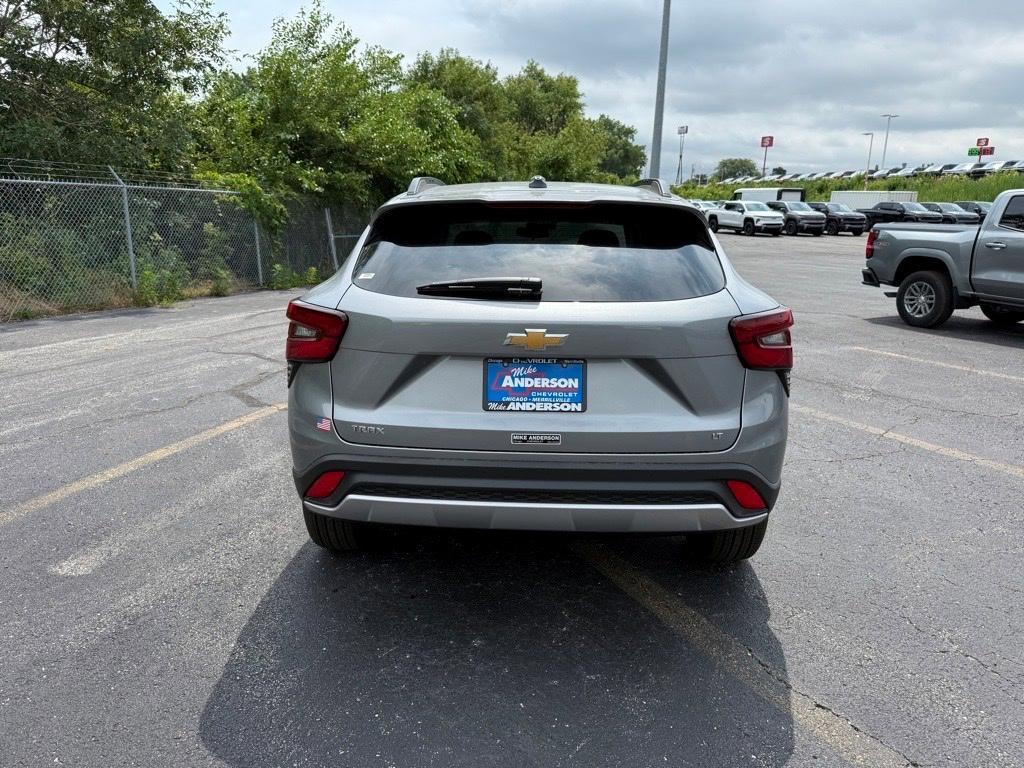 new 2025 Chevrolet Trax car, priced at $24,335