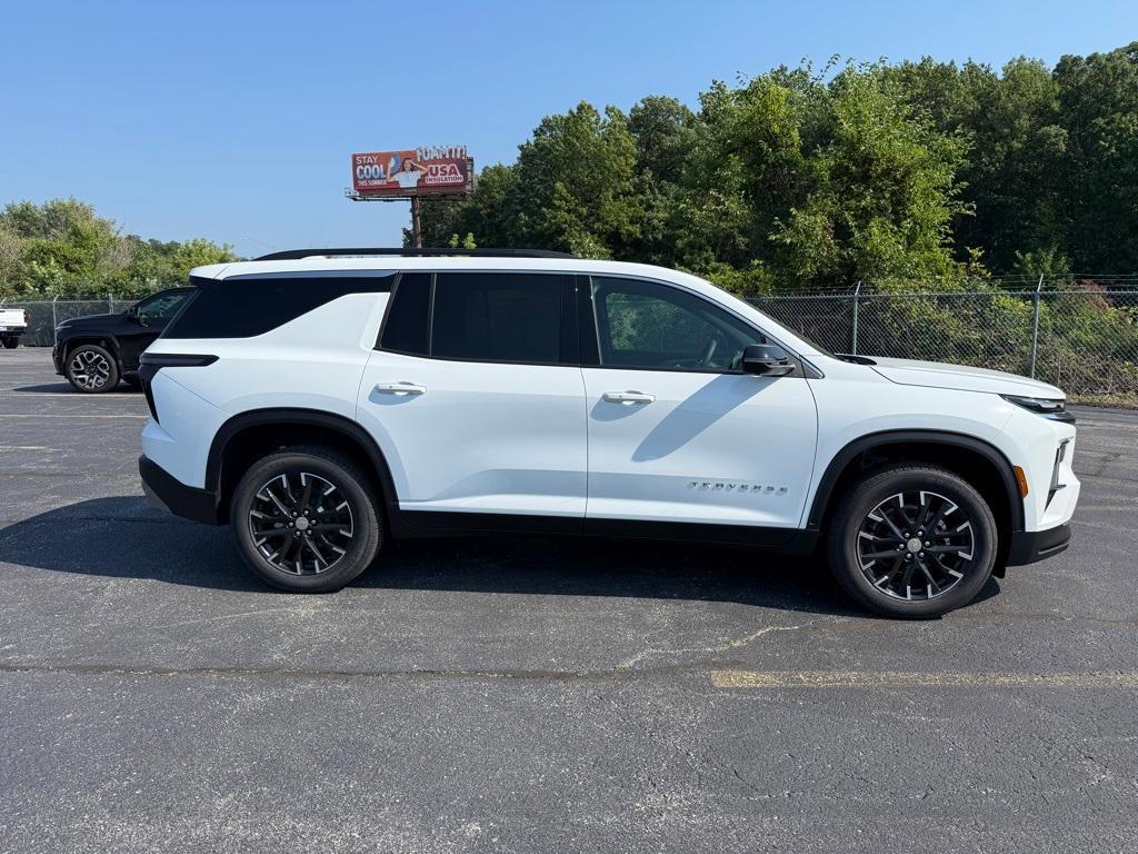 new 2026 Chevrolet Traverse car, priced at $47,713