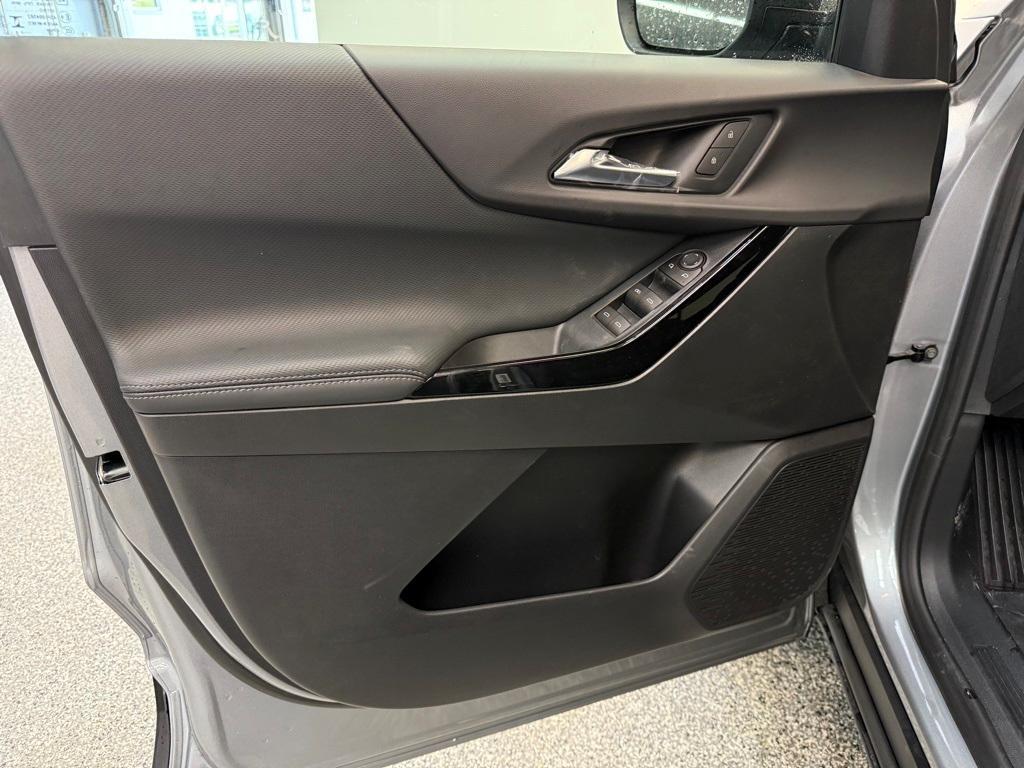 new 2026 Chevrolet Equinox car, priced at $30,895