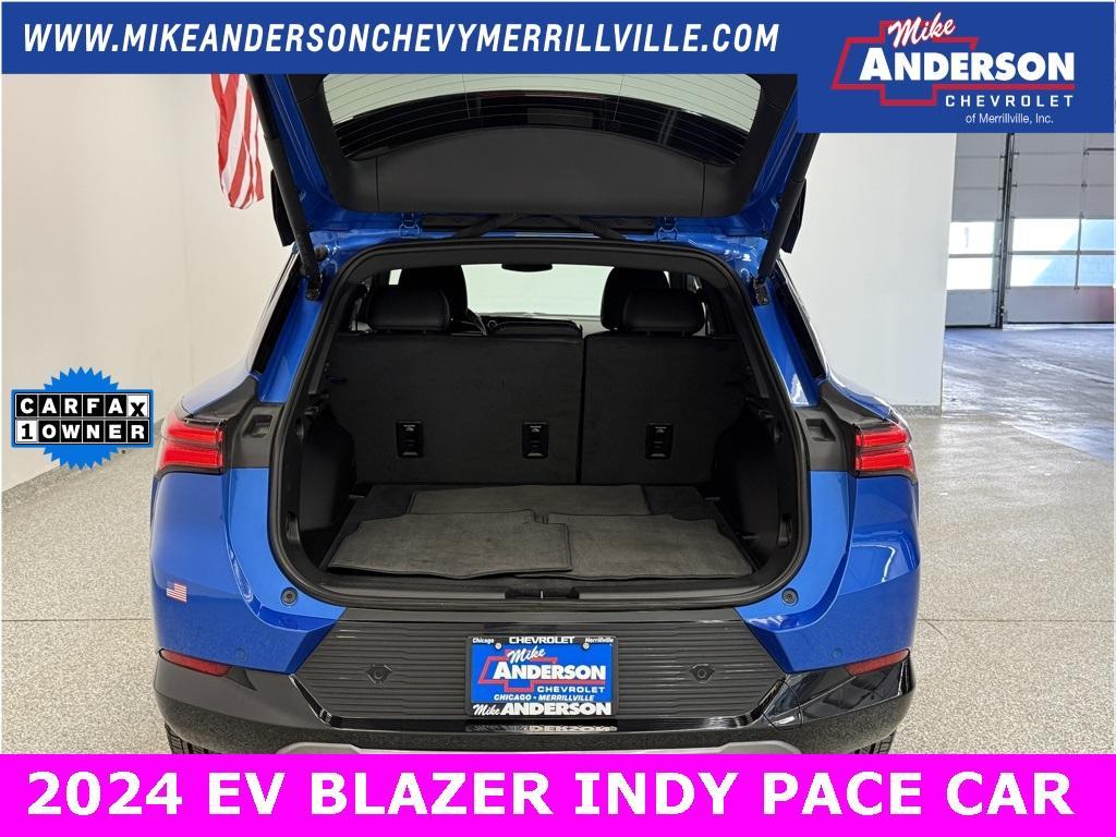 used 2024 Chevrolet Equinox EV car, priced at $28,888