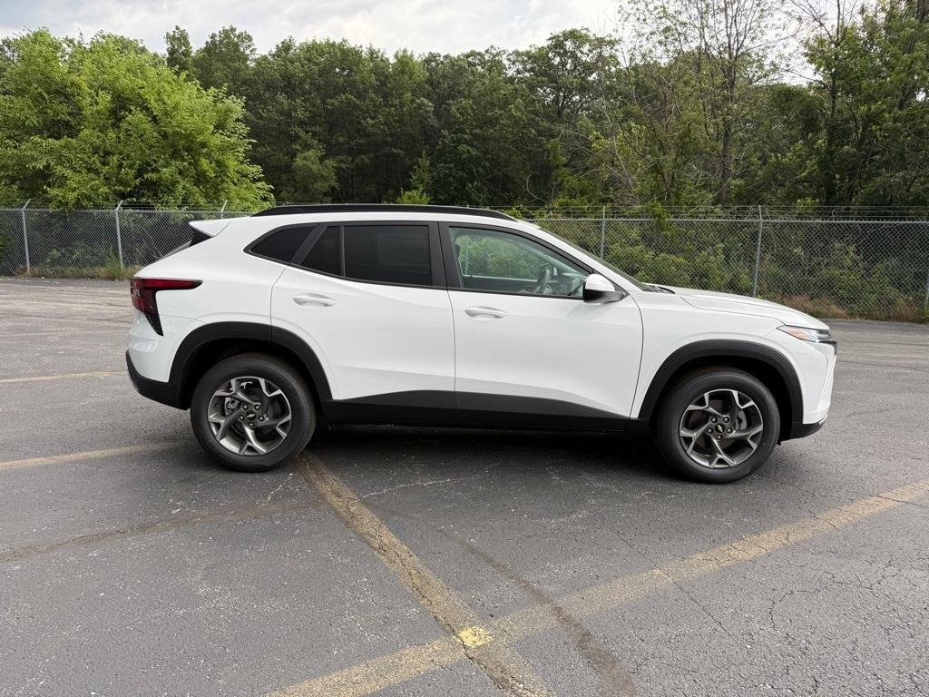 new 2025 Chevrolet Trax car, priced at $24,335