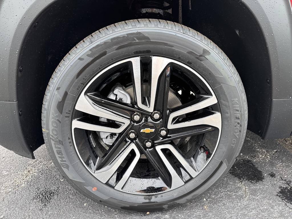 new 2026 Chevrolet TrailBlazer car, priced at $27,695