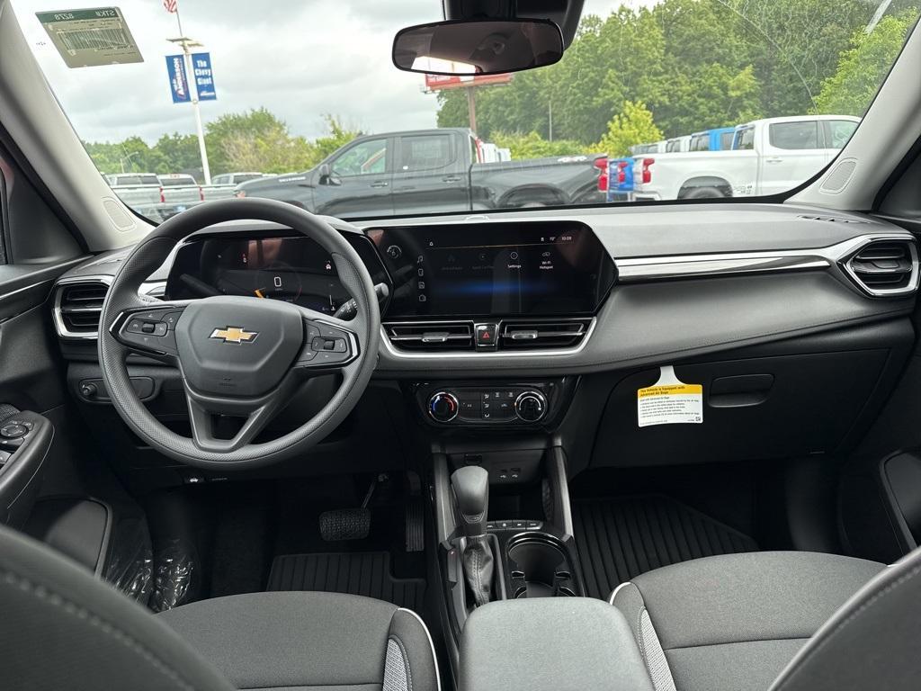 new 2026 Chevrolet TrailBlazer car, priced at $27,695