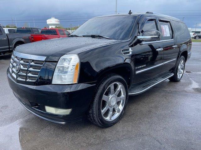 used 2007 Cadillac Escalade ESV car, priced at $11,995